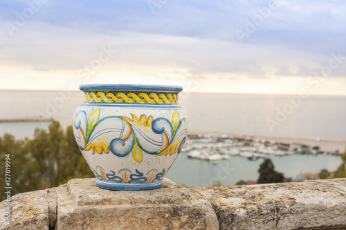 Sicilian pottery