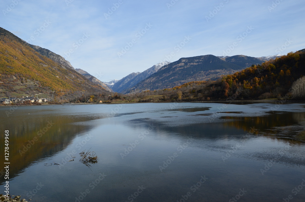 Lago de Eriste en otoño de 2016