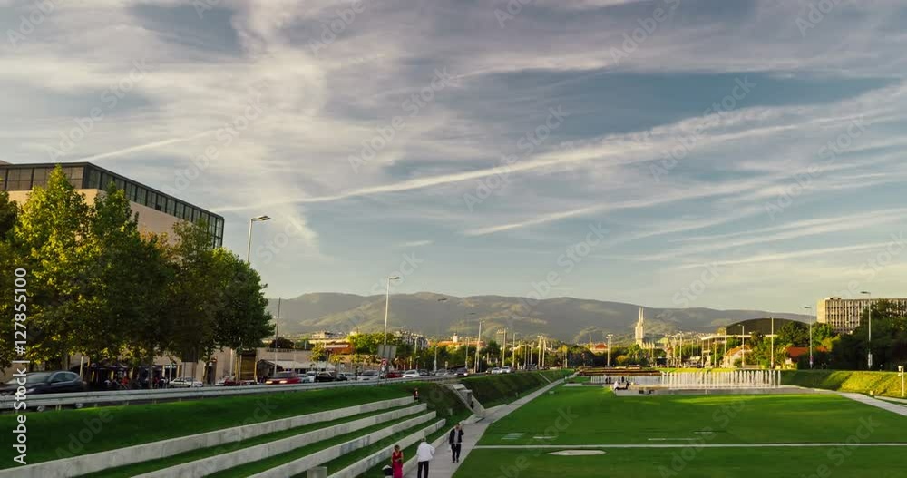 4k Moving timelapse (hyperlapse) of fountains in front of the National and University Library in Zagreb 