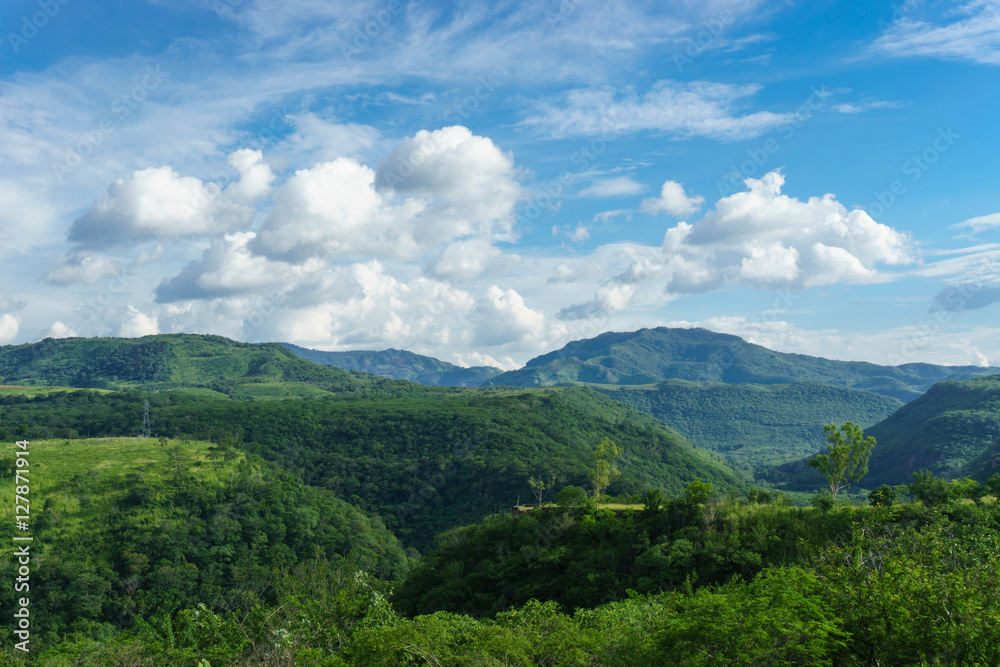 Fototapeta premium green mountains from Nicaragua