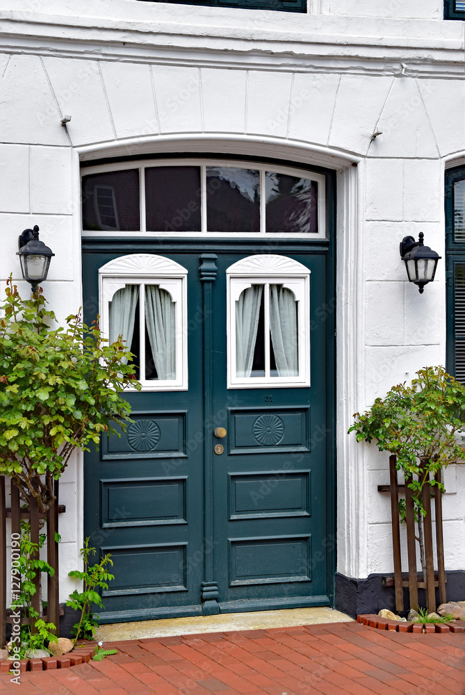 Naklejka premium Haustür des Biedermeier