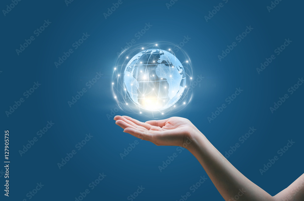 social network structure in the hands social network structure in the hands