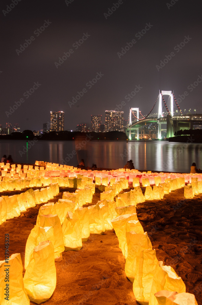 Obraz premium Lanterns at Beach for Marine Day