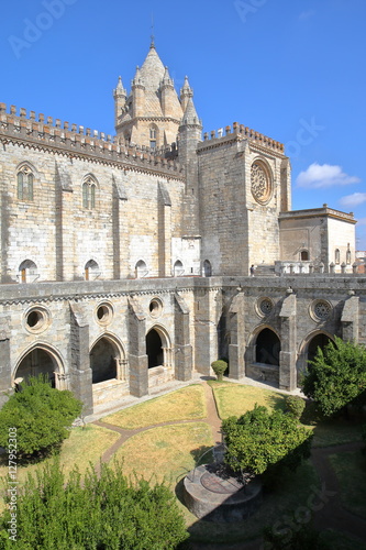 EVORA, PORTUGAL: View of the cathedral (Se) and the cloister