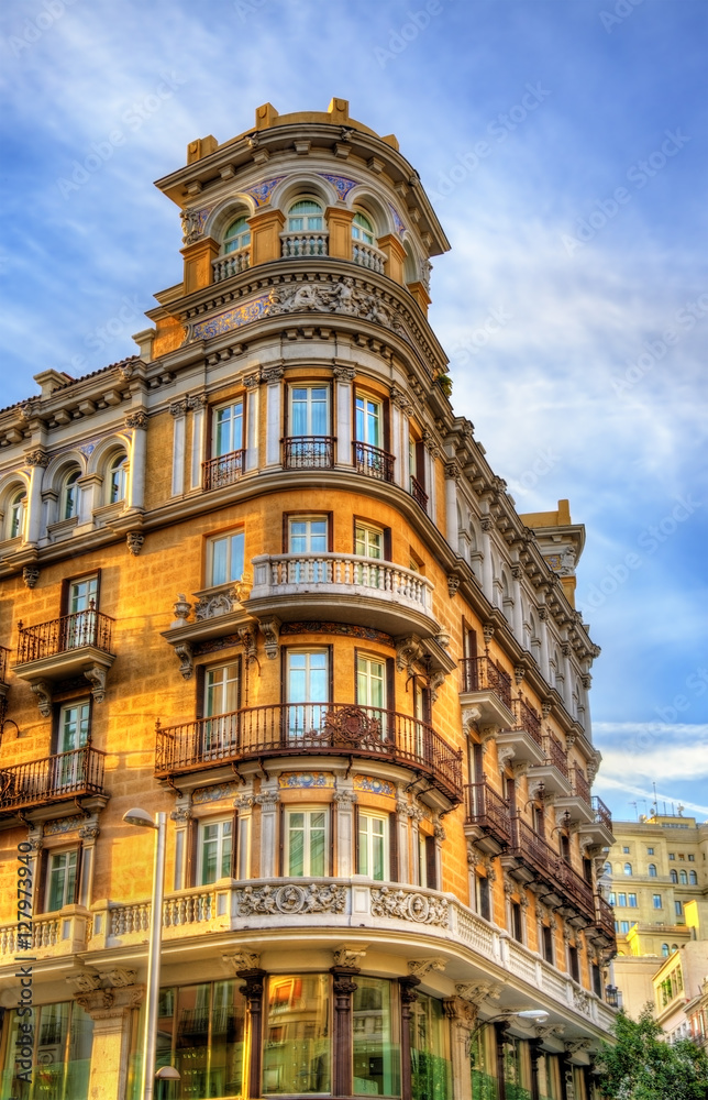 Fototapeta premium Typical building in the centre of Madrid, Spain