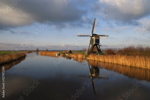The Achterlandse windmill © jstuij