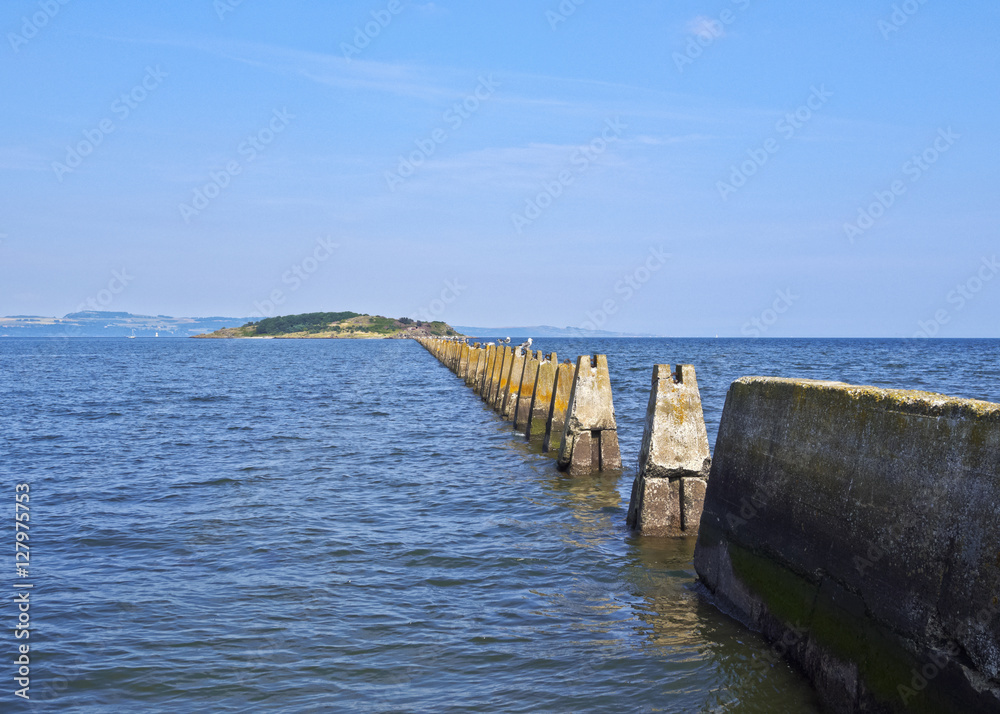 Fototapeta premium Cramond Island, Scotland