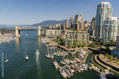 Downtown Vancouver © TruongDungTri