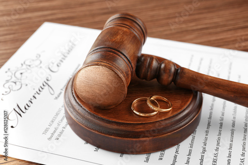 Golden wedding rings with j...