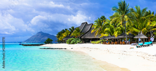 Photo amazing white beaches of Mauritius island. Tropical vacation