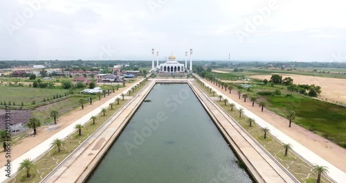 Wallpaper Mural Aerial View of Central Mosque, Hadyai, Songkhla, Thailand Torontodigital.ca