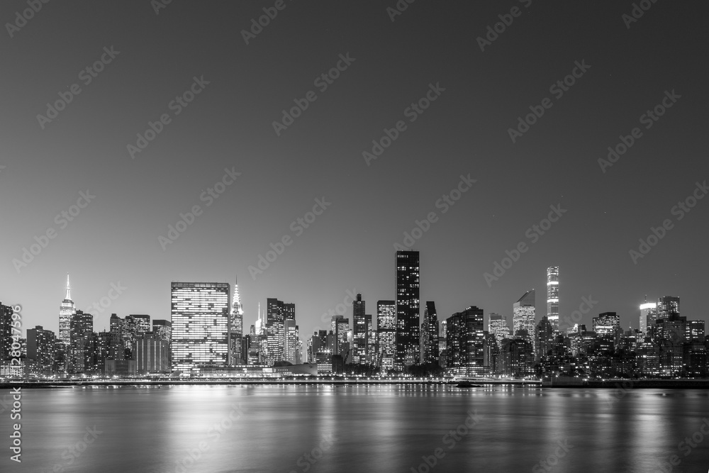 Midtown Manhattan skyline black and white