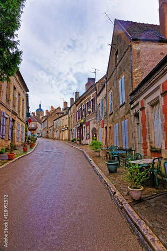 Narrow Street in Vezelay in Bourgogne Franche Comte in France © Roman Babakin