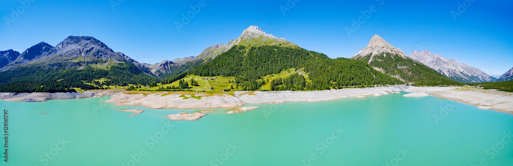 Obraz Jeziora Cancano - Alta Valtellina (IT) - Val Trela i Val Mora - Widok z lotu ptaka