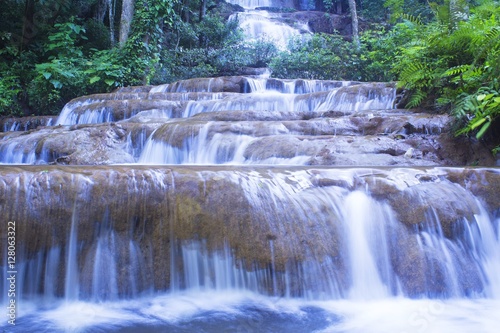 Fototapeta Naklejka Na Ścianę i Meble -  Pha Charoen Waterfall at National Park, Mae Sot, Tak, Thailand