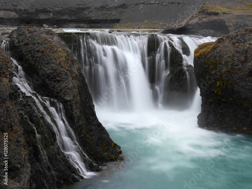 Der Wasserfall Sigöldufoss im Hochland von Island