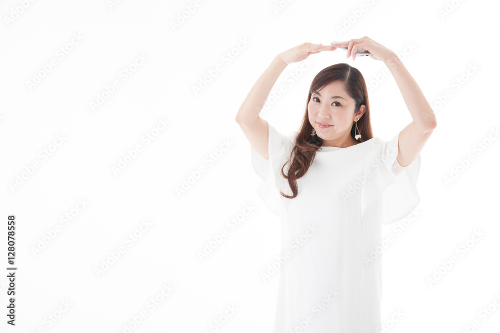 ポートレート・ミドル女性白バック