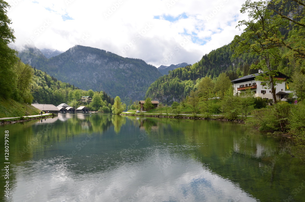 Fototapeta premium lake in austrian alps