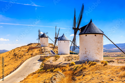 Quadro em tela Consuegra, Spain. Windmills of Don Quixote in Toledo province.