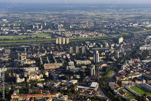 Zagreb from air © astrobobo