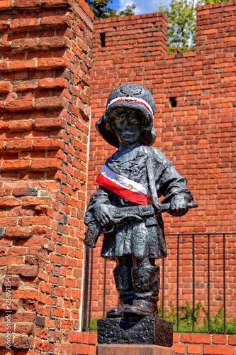 a monument to the little insurgent Warsaw in the Old Town in War