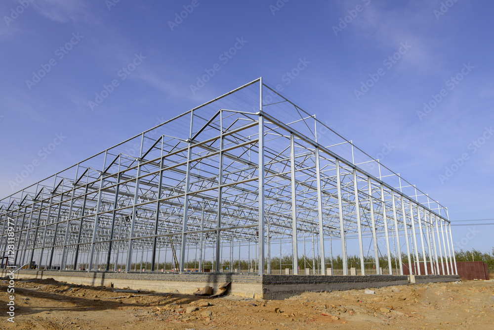 Steel structure workshop is under construction Steel structure workshop is under construction
