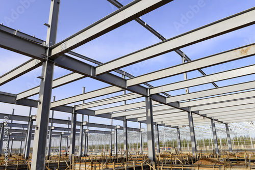 Steel structure workshop is under construction