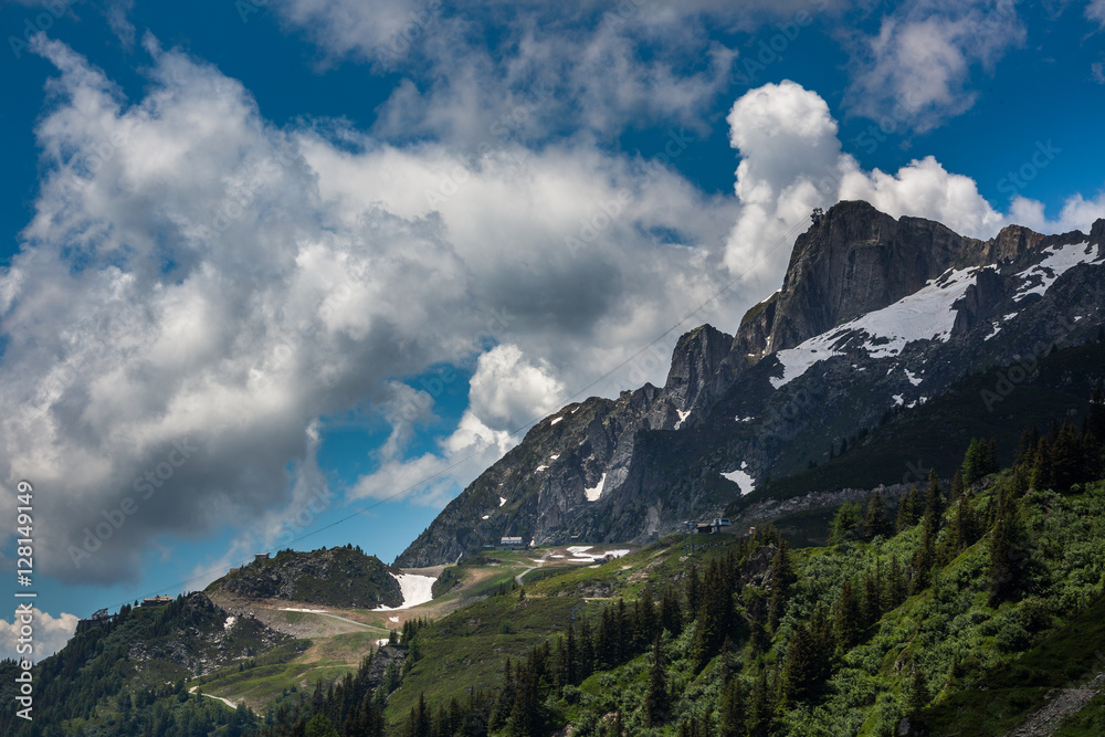 Fototapeta premium Die wunderschöne Bergwelt des Wallis