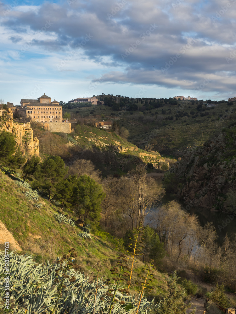Landschaft am Fluss Tajo, Toledo, Spanien