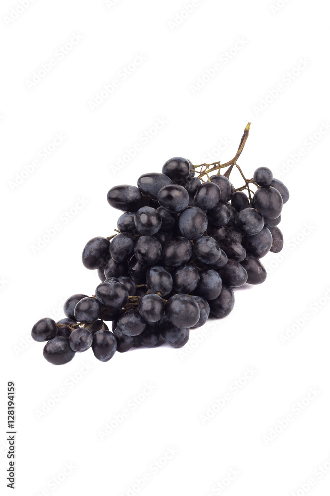 Bunch of raw violet grapes, isolated Bunch of raw violet grapes, isolated