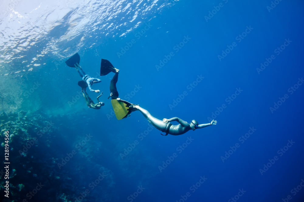 Funny freediving games at the Red Sea