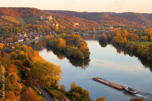 Château-Gaillard en automne , Les Andelys, Eure,Normandie photo