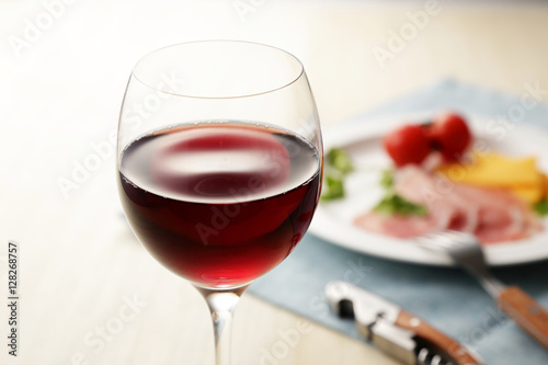 ワイン イメージ Red wine image