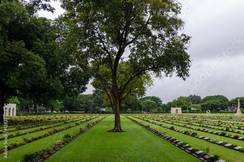 Kanchanaburi War Cemetery (Thailand) photo