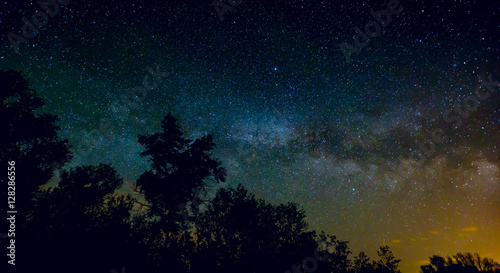 View on Milky Way Galaxy on nigh sky © Pavlo Klymenko