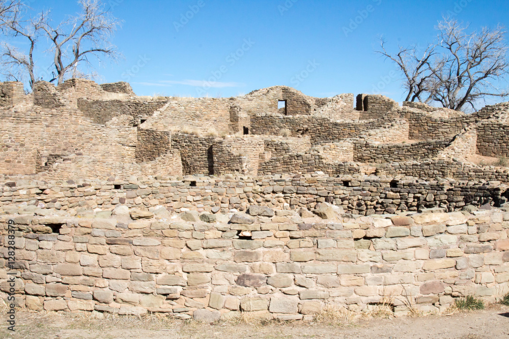 Ruin of a kiva and buildings at the abandoned ancestral Pueblo settlement in Aztec, NM