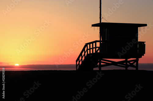 Safeguard station watching at a sunset  © Bon