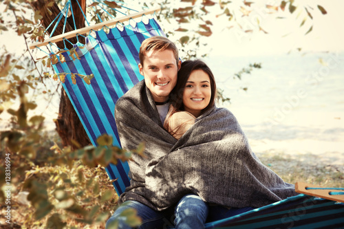 Lovely couple relaxing in h...