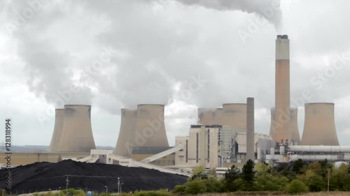 Modern Pollution against Mother Nature dark sky, climate change is happening!

East Midlands

Canon 5D Mkii

26 November 2016 photo