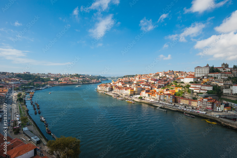 Travel,Portugal,Porto Douro river and landscape /world heritage の街Porto を流れるDouro 川と両岸の光景