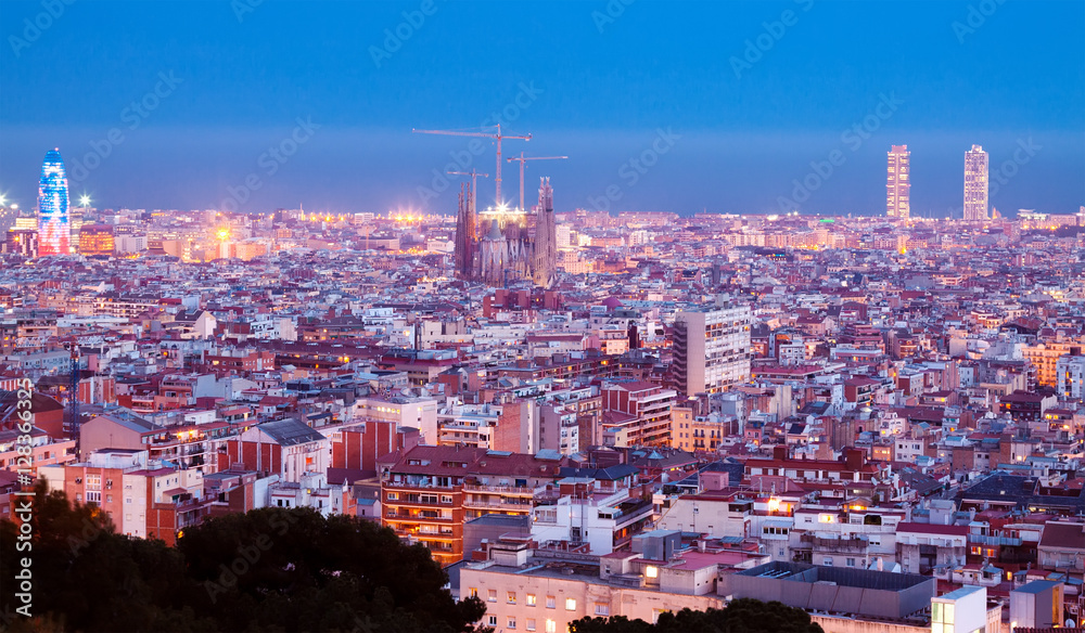 Naklejka premium Top night kind of Barcelona
