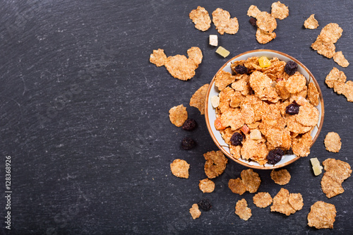 breakfast with cereal flakes