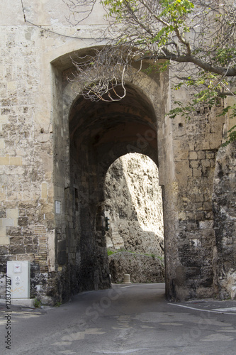 Cagliari  porta di San Pancrazio del quartiere Castello - Sardegna
