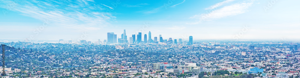 Fototapeta premium Błękitne niebo nad Los Angeles