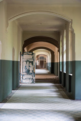 Wandcirkels Oud Ziekenhuis Beelitz Spookachtig interieur Beelitz Heilstätten  © Volker