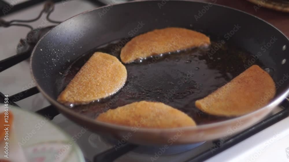 Video chef frying breaded products Video chef frying breaded products