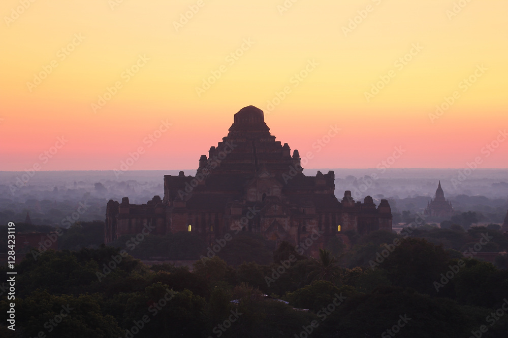 Beautiful scenery during sunrise,sunset at the pagoda of Bagan in Myanmar. is a beautiful landscape and very popular for tourists and photographer Beautiful scenery during sunrise,sunset at the pagoda of Bagan in Myanmar. is a beautiful landscape and very popular for tourists and photographer