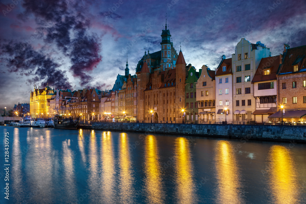 Fototapeta premium Old Town and Motlawa river in Gdansk, Poland.