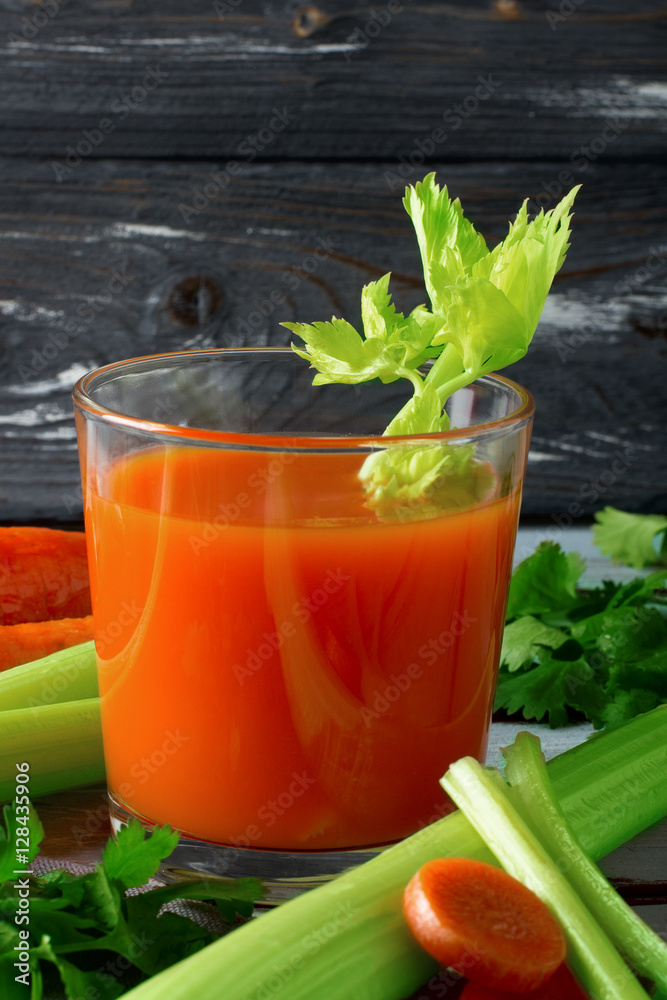 Fresh carrot juice Fresh carrot juice