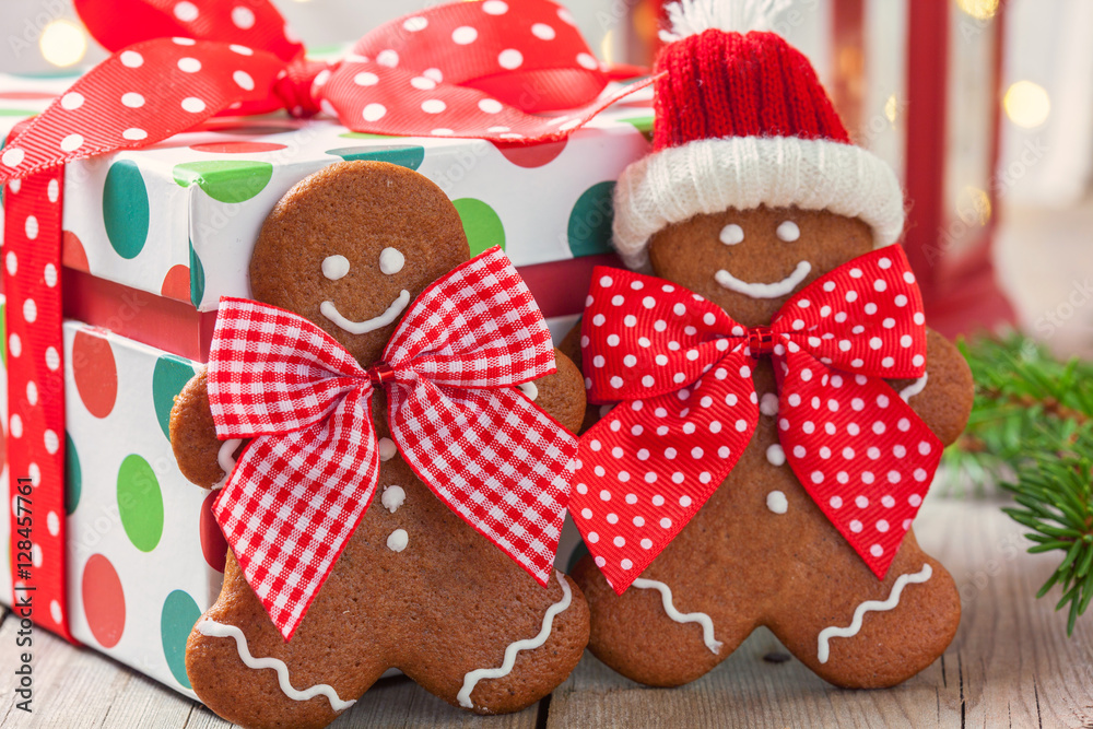 Christmas Decorations with Gingerbread man